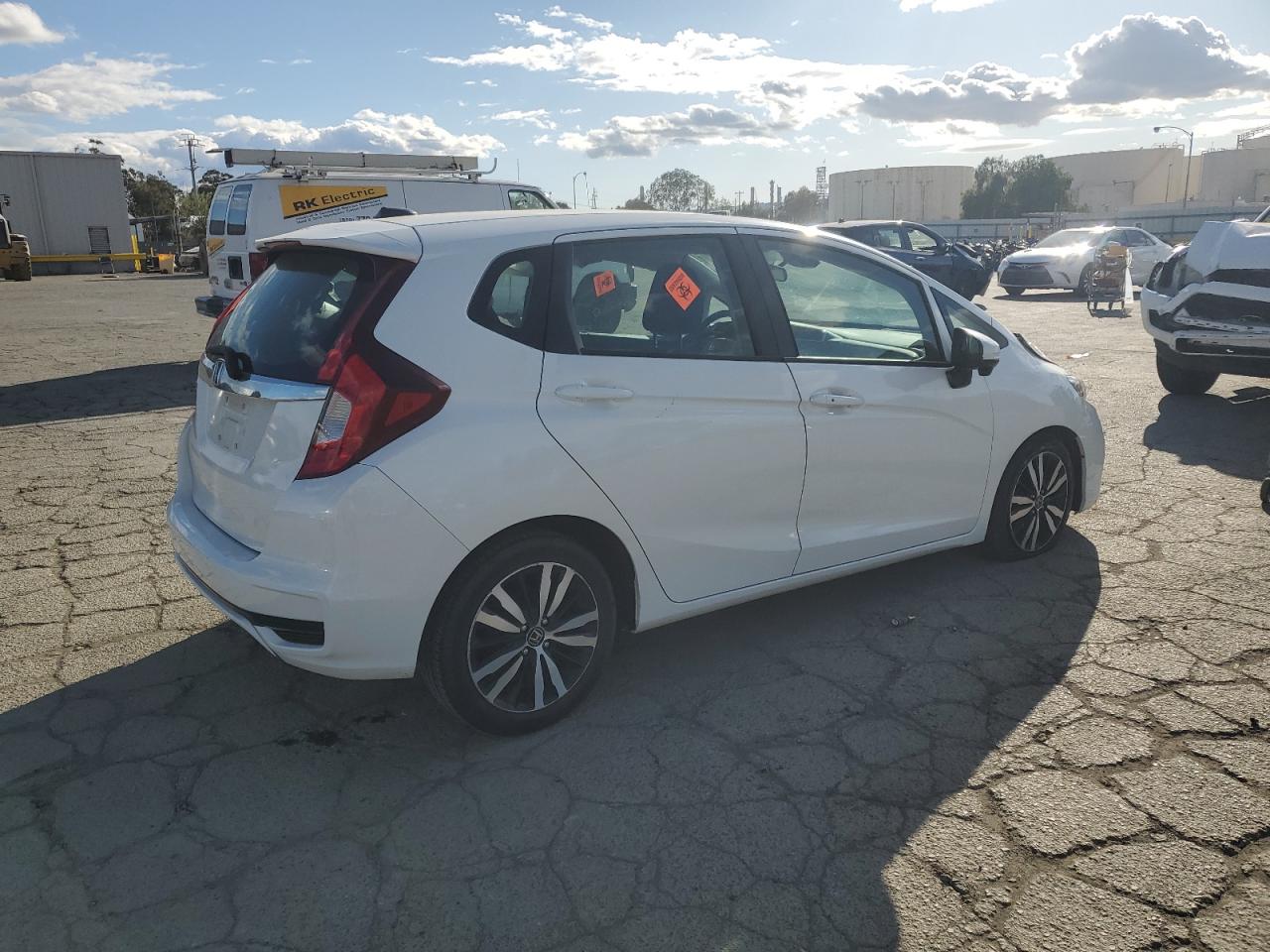 2018 Honda Fit VIN 3HGGK5G8XJM711979 Copart auction photo, side damage thumbnail 3