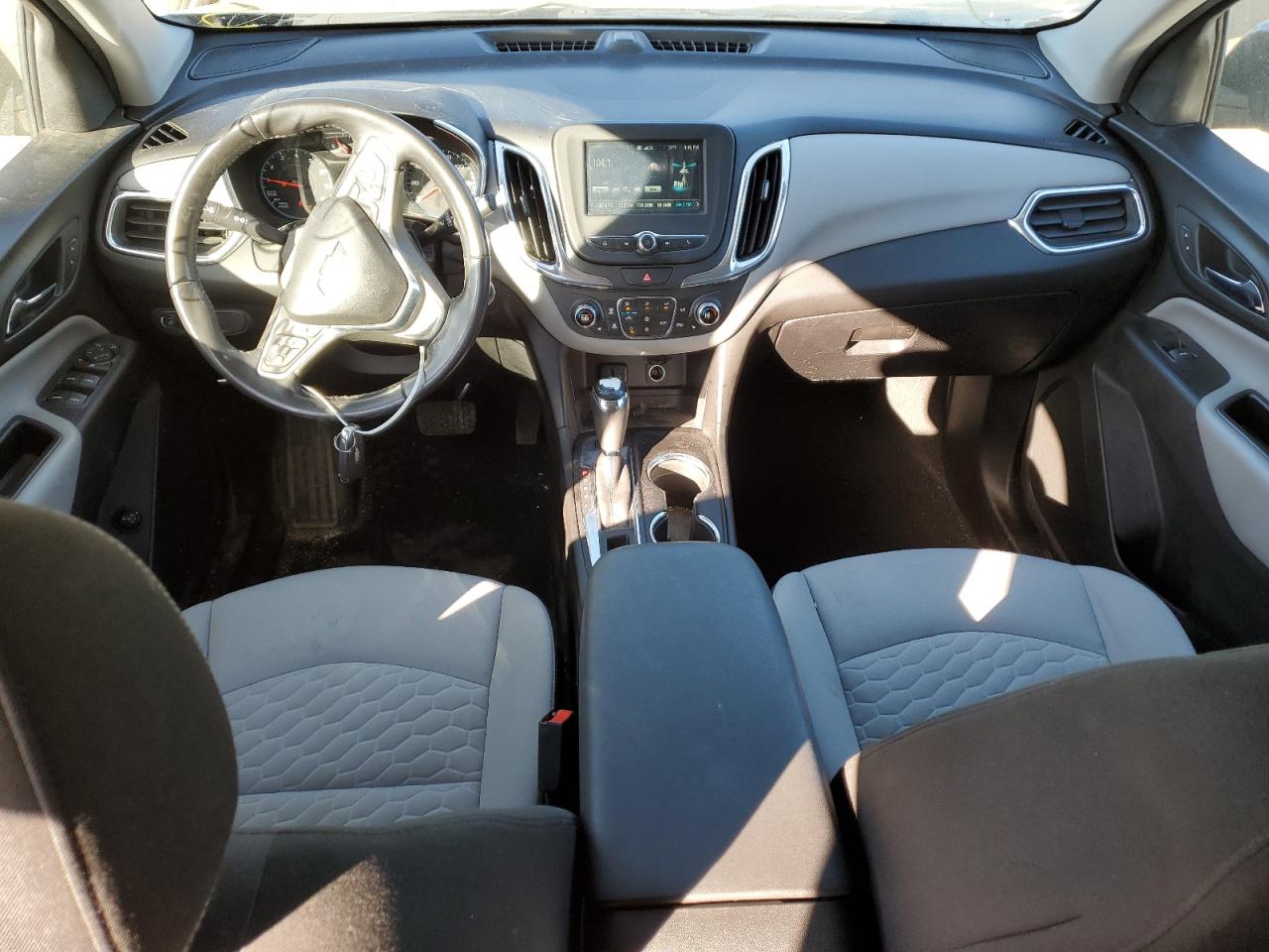 2018 Chevrolet Equinox VIN 2GNAXSEV9J6274197 Copart auction photo, front end damage thumbnail 8