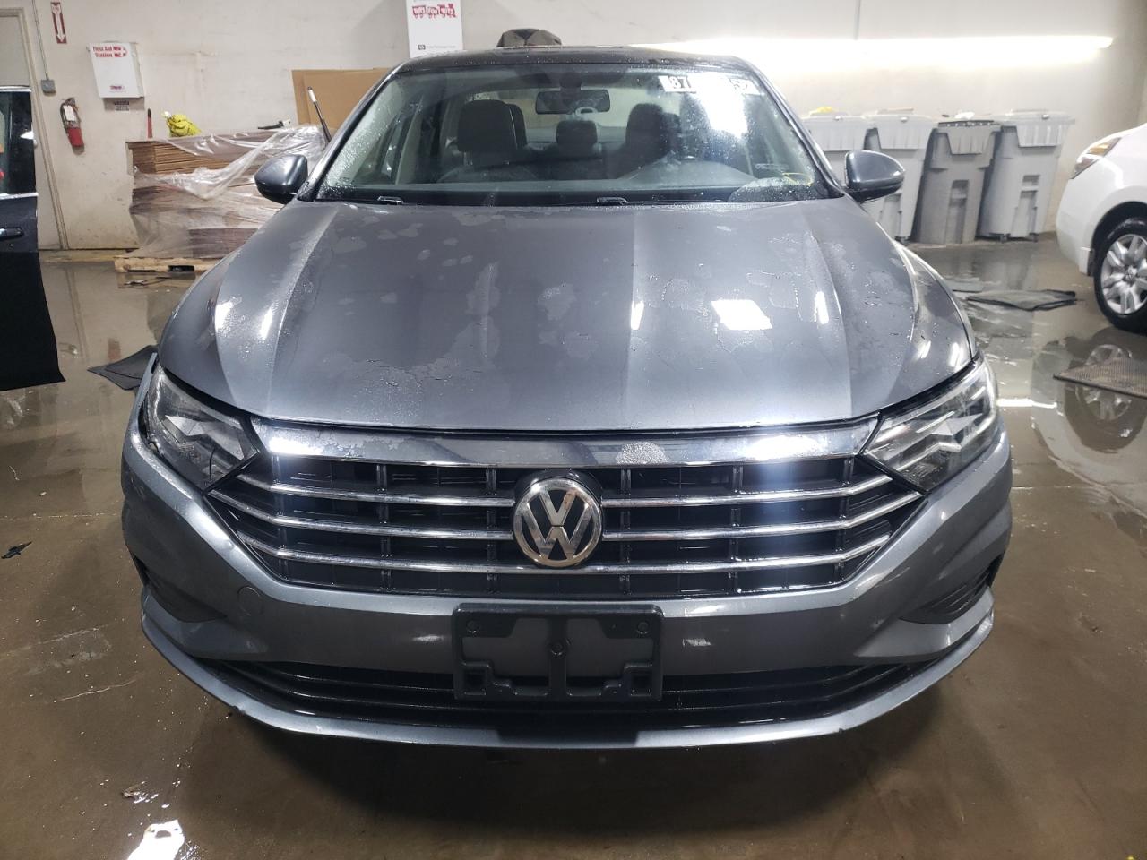 2019 Volkswagen Jetta VIN 3VWC57BUXKM129027 Copart auction photo, front end / side damage thumbnail 5