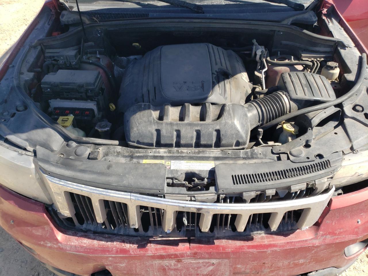 2011 Jeep Grand Cherokee VIN 1J4RR5GT4BC526167 Copart auction photo, front end / minor dent/scratches damage thumbnail 12