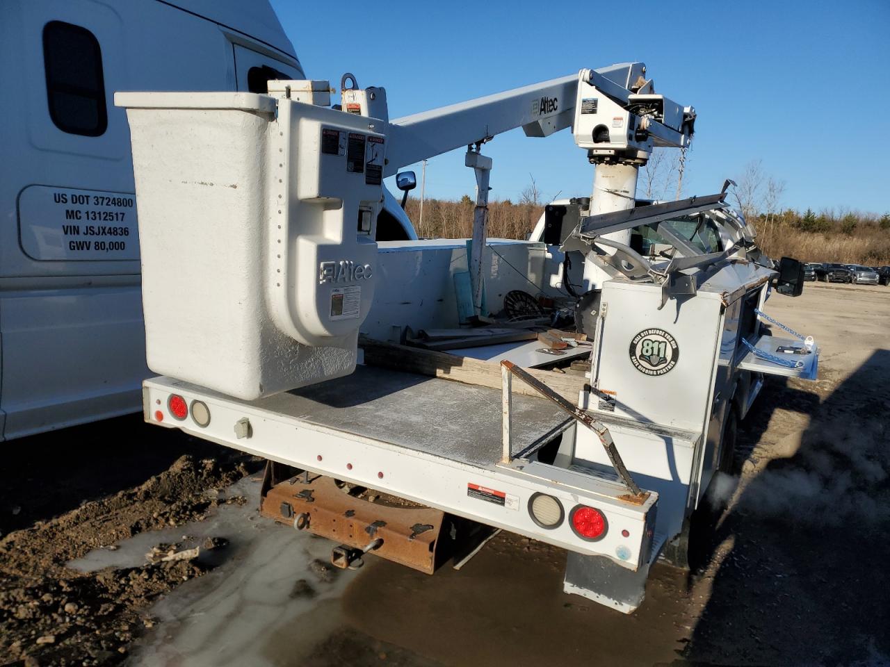 2015 Ford F450 VIN 1FDUF4GY9FED12196 Copart auction photo, all over damage thumbnail 3