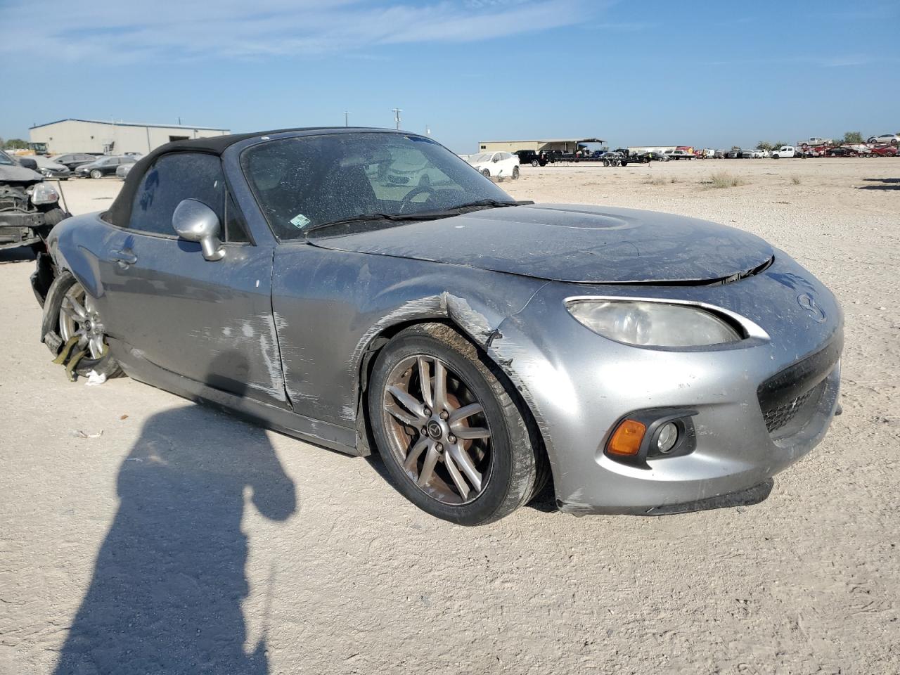 2014 Mazda MX-5 VIN JM1NC2JFXE0237081 Copart auction photo, rear end damage thumbnail 4