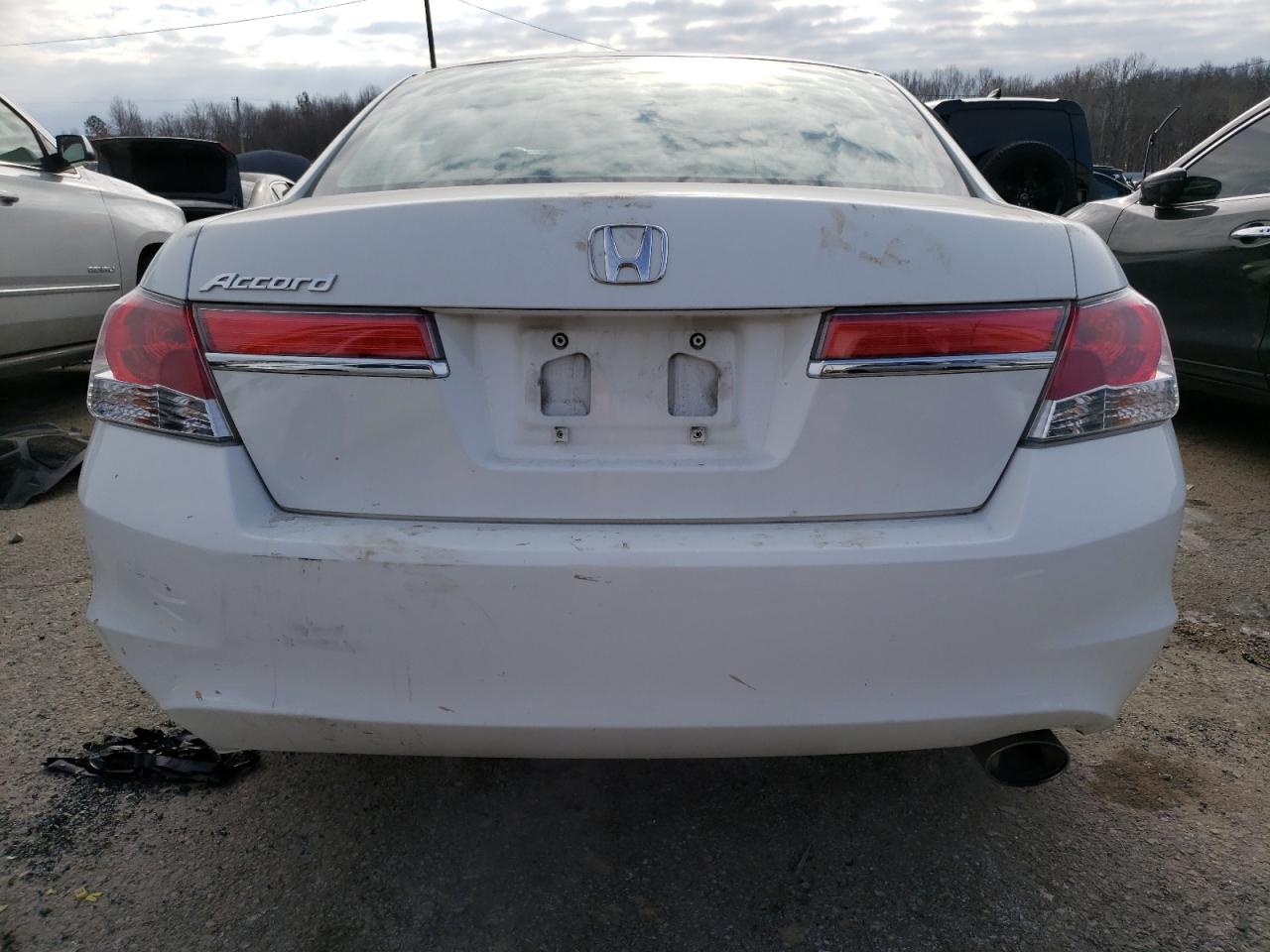 2011 Honda Accord VIN 1HGCP2F35BA106660 Copart auction photo, side damage thumbnail 6