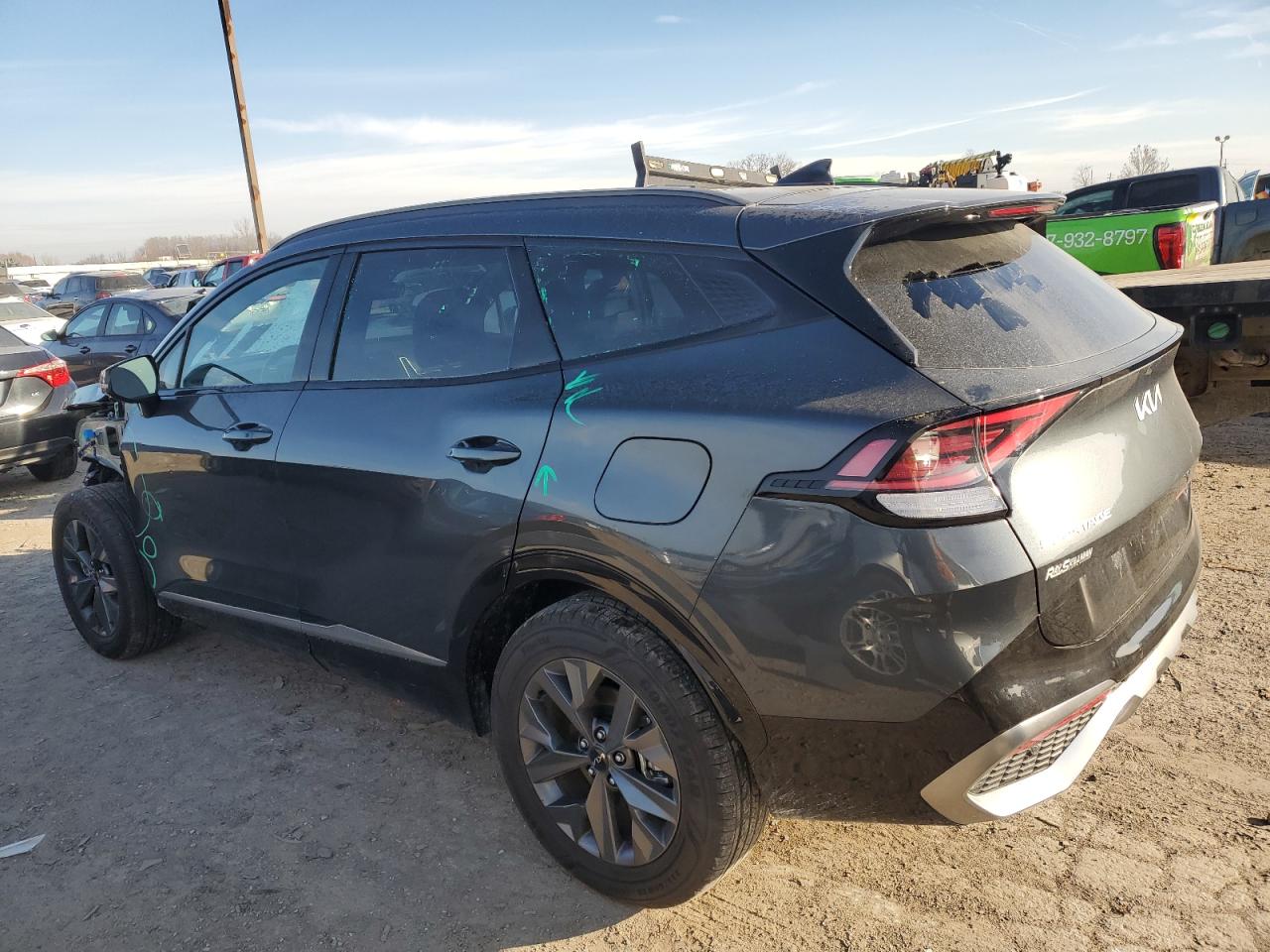2024 KIA Sportage VIN KNDPXCDGXR7138572 Copart auction photo, front end / minor dent/scratches damage thumbnail 2