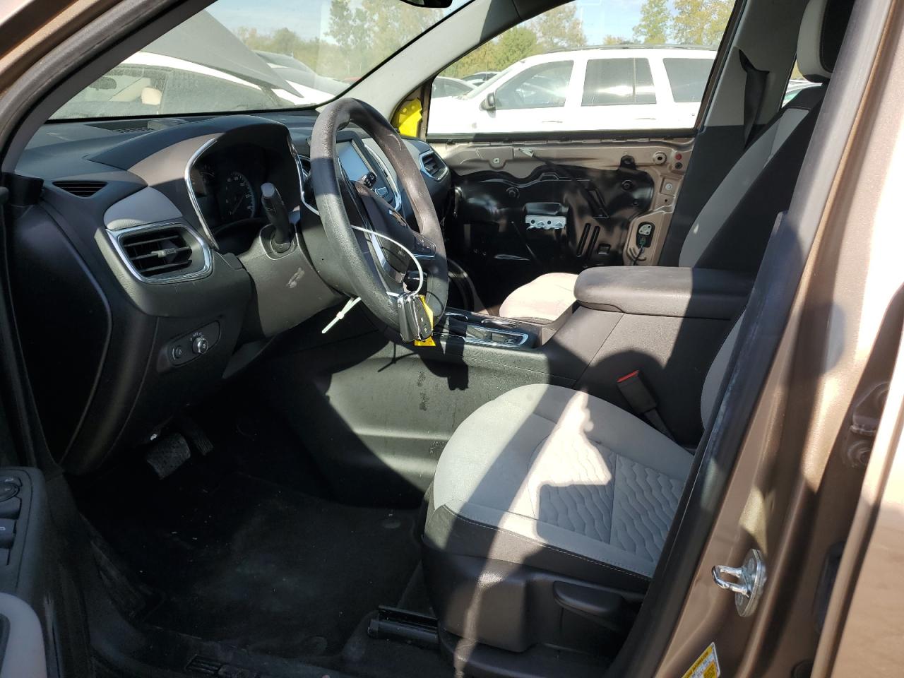 2018 Chevrolet Equinox VIN 2GNAXHEV5J6161348 Copart auction photo, front end damage thumbnail 7