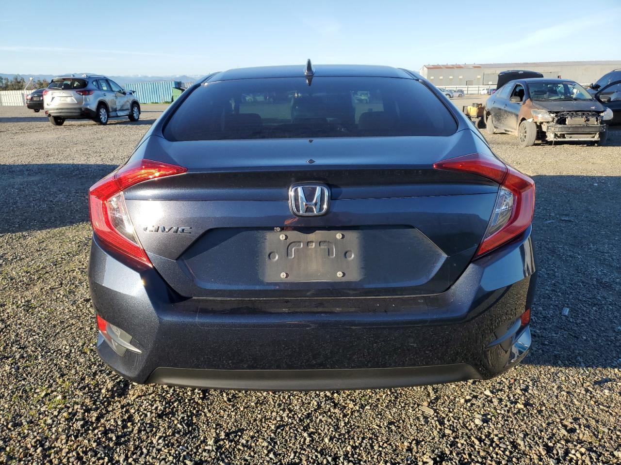 2017 Honda Civic VIN 19XFC2F7XHE212442 Copart auction photo, side damage thumbnail 6