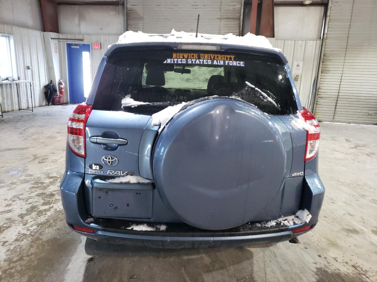 2010 Toyota RAV 4 VIN JTMJF4DV0A5030295 Copart auction photo, side / minor dent/scratches damage thumbnail 6