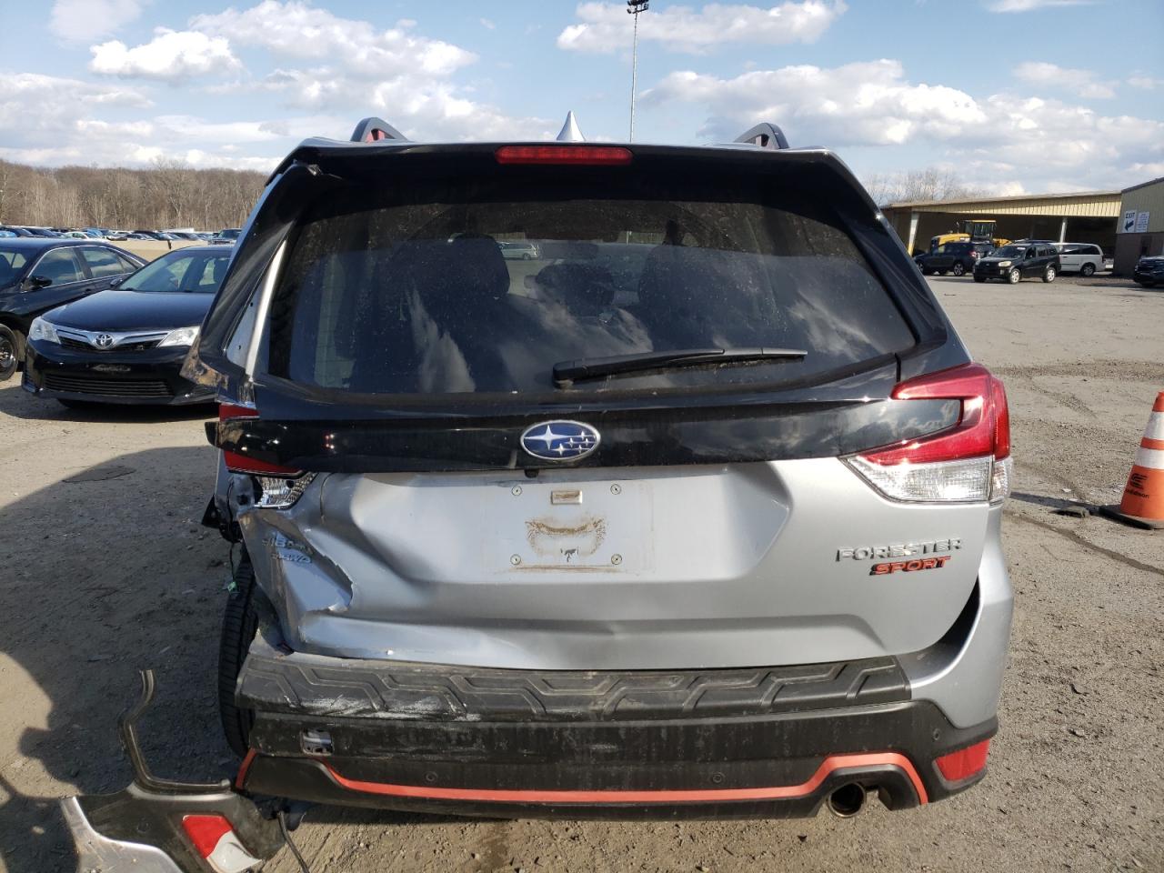 2019 Subaru Forester VIN JF2SKAPC7KH562220 Copart auction photo, rear end damage thumbnail 6