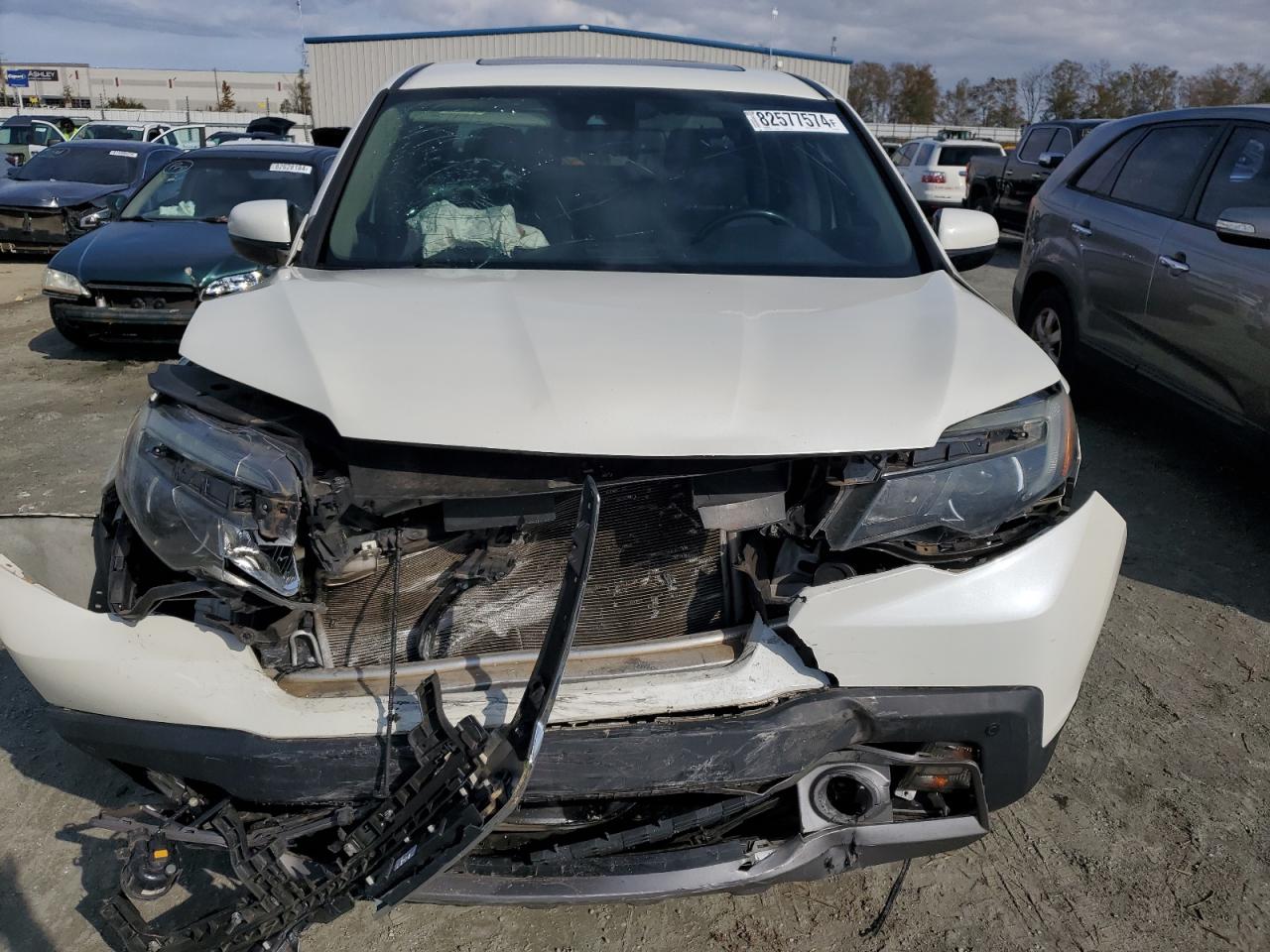 2018 Honda Ridgeline VIN 5FPYK3F7XJB002884 Copart auction photo, front end damage thumbnail 5
