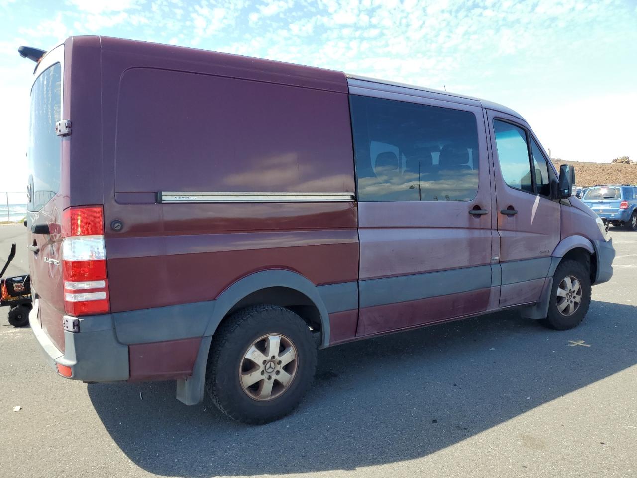 2015 Mercedes-Benz Sprinter VIN WD3PE7DC0FP102082 Copart auction photo, front end damage thumbnail 3