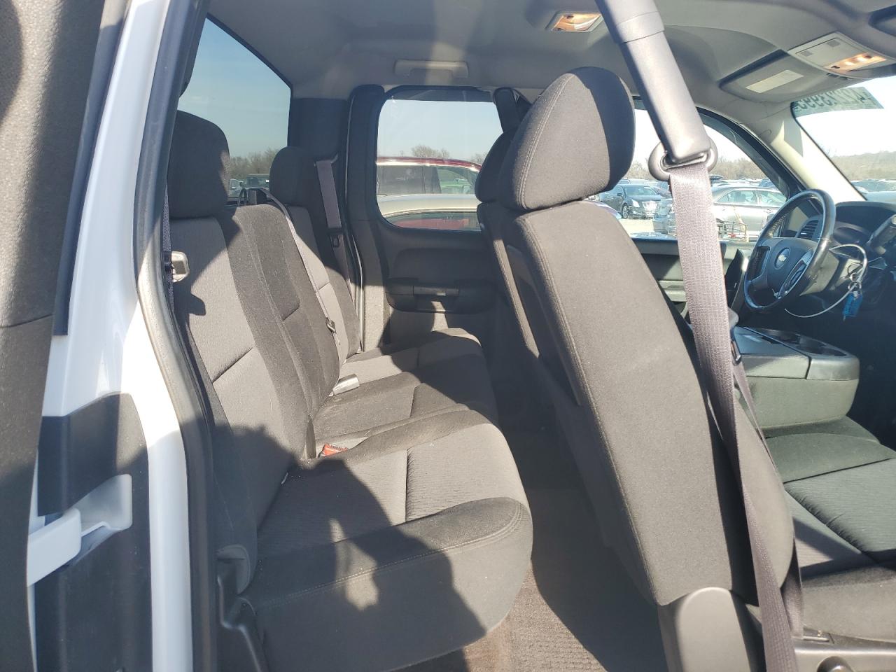 2013 Chevrolet Silverado VIN 1GC2KXCGXDZ392216 Copart auction photo, side / rear end damage thumbnail 10