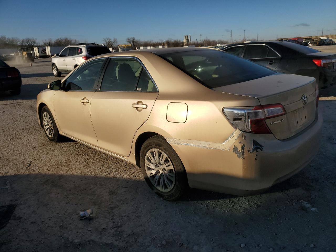 2012 Toyota Camry VIN 4T1BF1FK0CU005648 Copart auction photo, side damage thumbnail 2