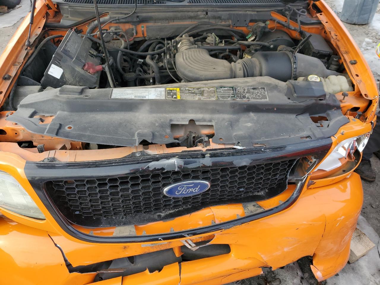 2003 Ford F-150 VIN 1FTRF07L33KA88704 Copart auction photo, front end damage thumbnail 12