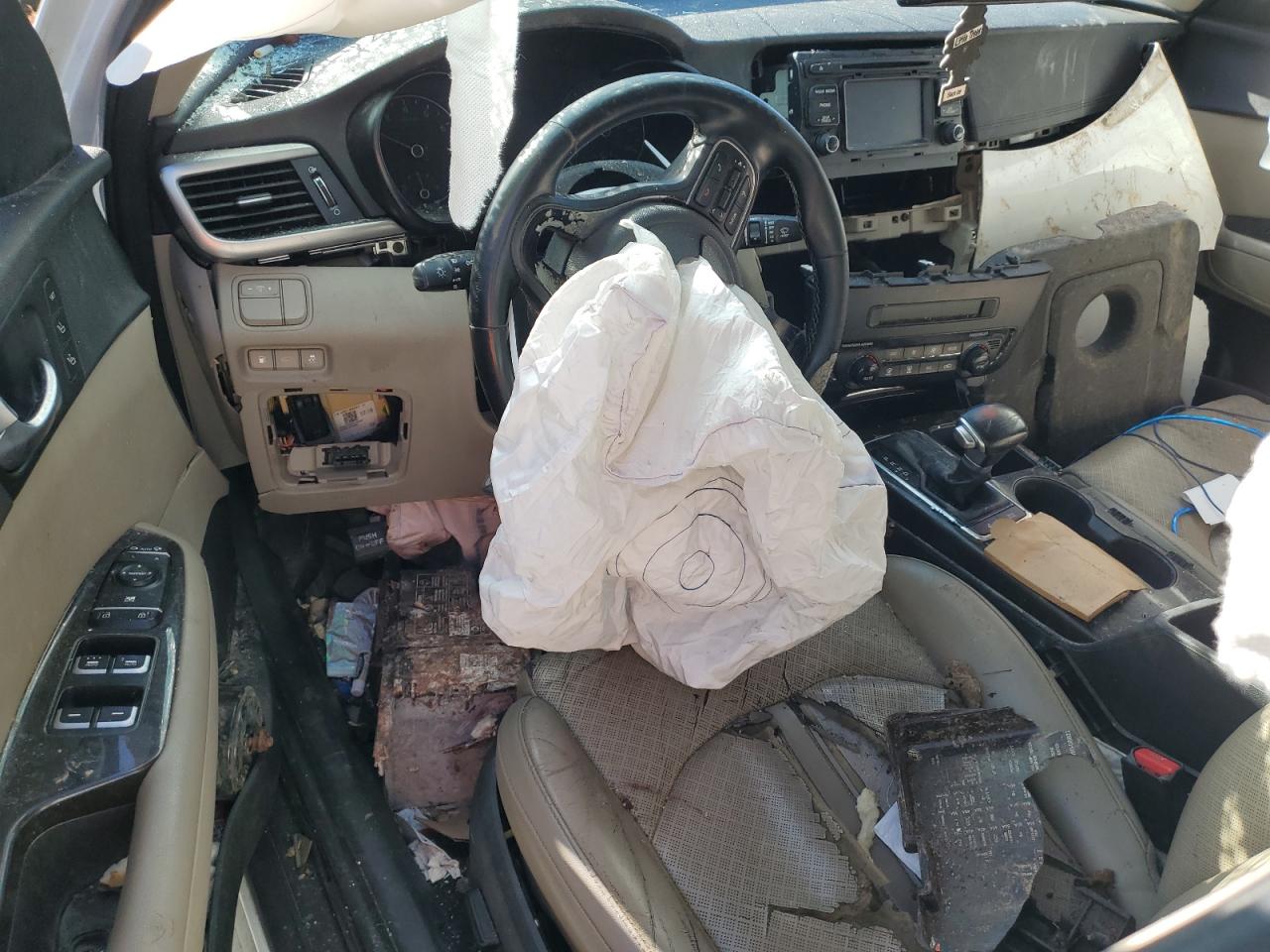2016 KIA Optima VIN 5XXGU4L33GG107858 Copart auction photo, all over / burn - engine damage thumbnail 8