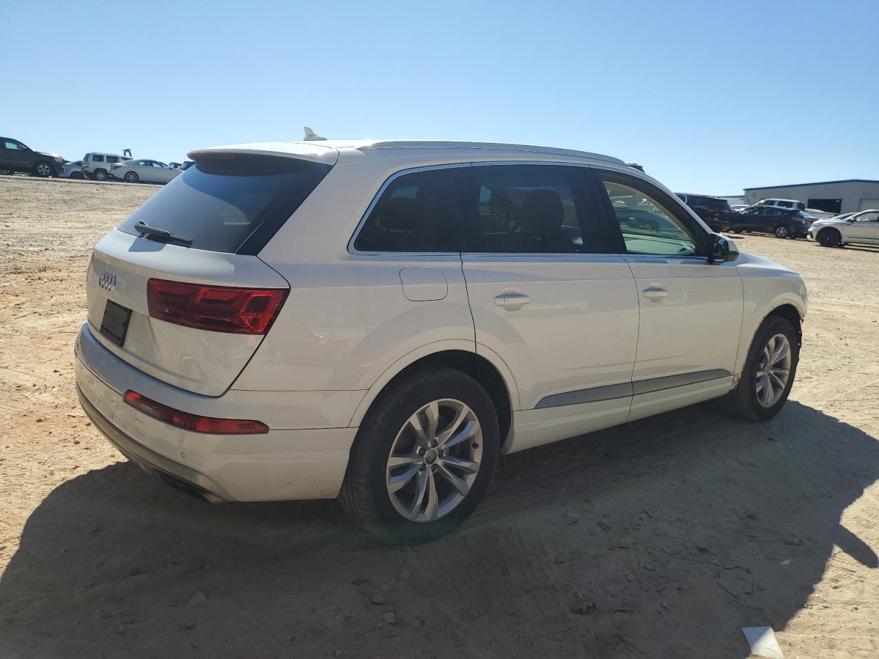 2019 Audi Q7 VIN WA1AHAF75KD017986 Copart auction photo, front end damage thumbnail 3