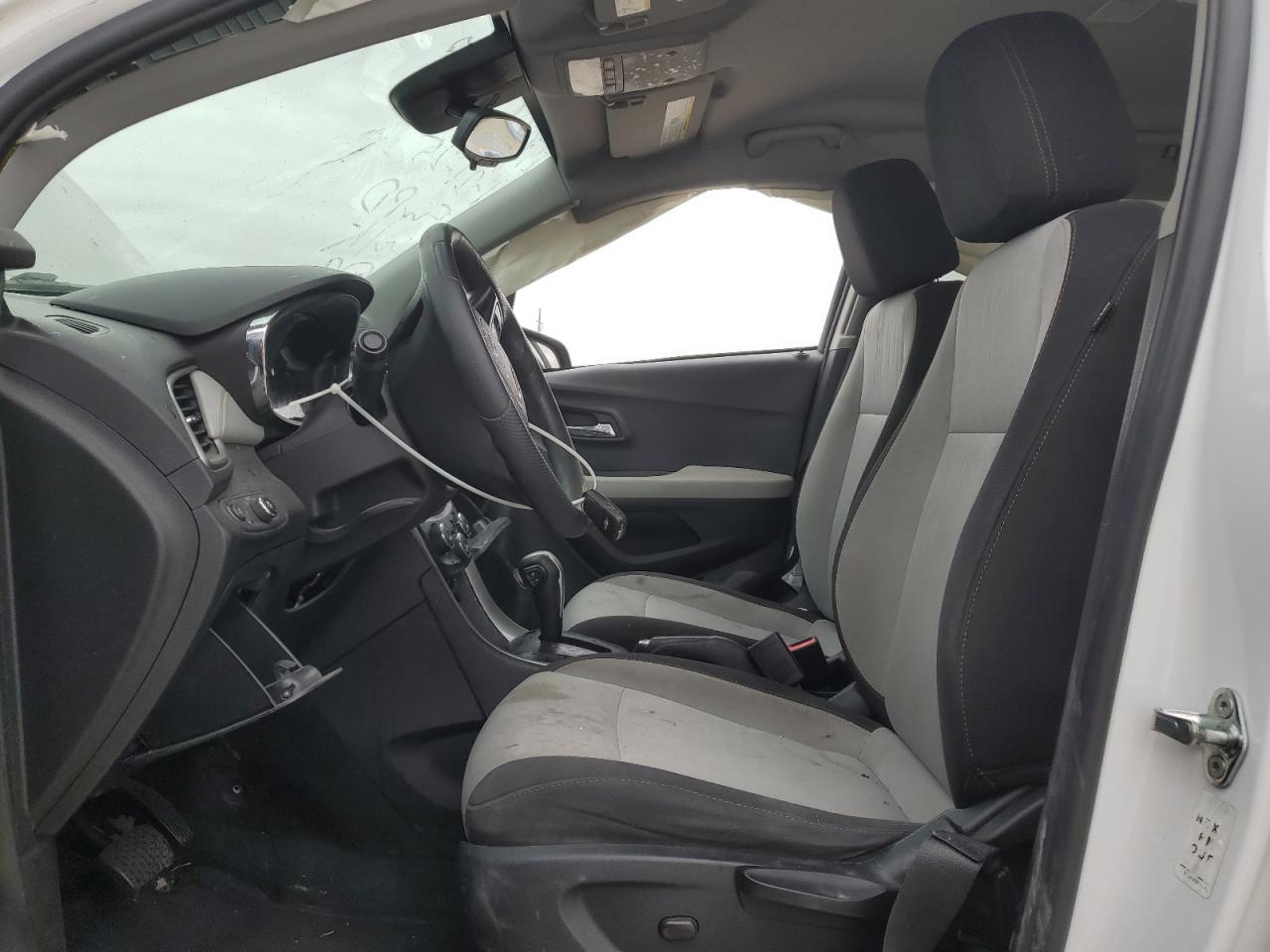 2017 Chevrolet Trax VIN 3GNCJLSB1HL142776 Copart auction photo, front end / side damage thumbnail 7