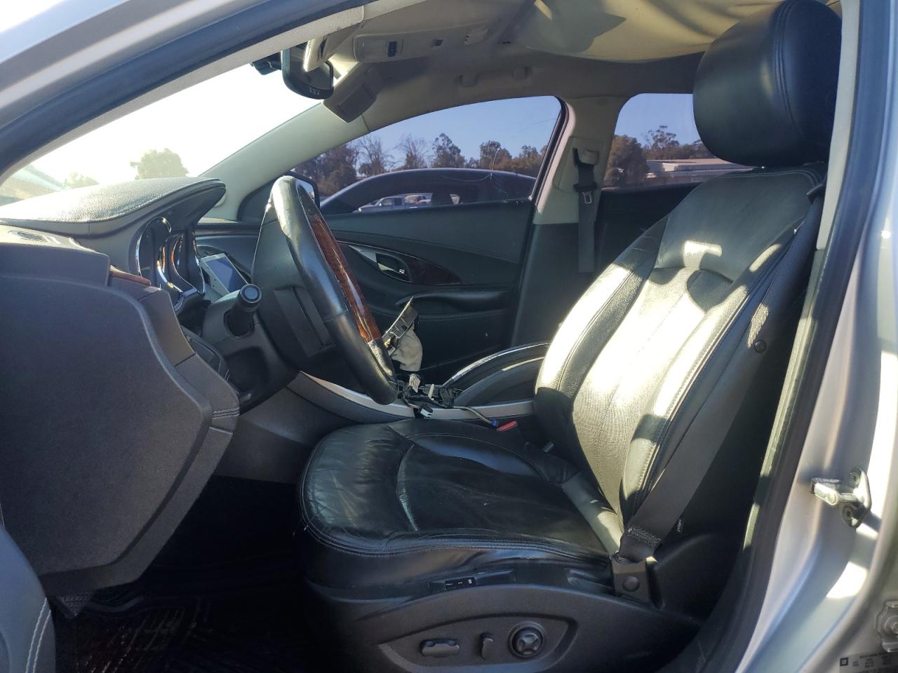 2010 Buick LaCrosse VIN 1G4GC5EG7AF133373 Copart auction photo, vandalism damage thumbnail 7