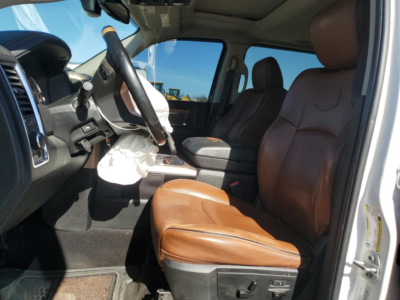 2018 RAM 2500 VIN 3C6UR5GLXJG118047 Copart auction photo, front end damage thumbnail 7