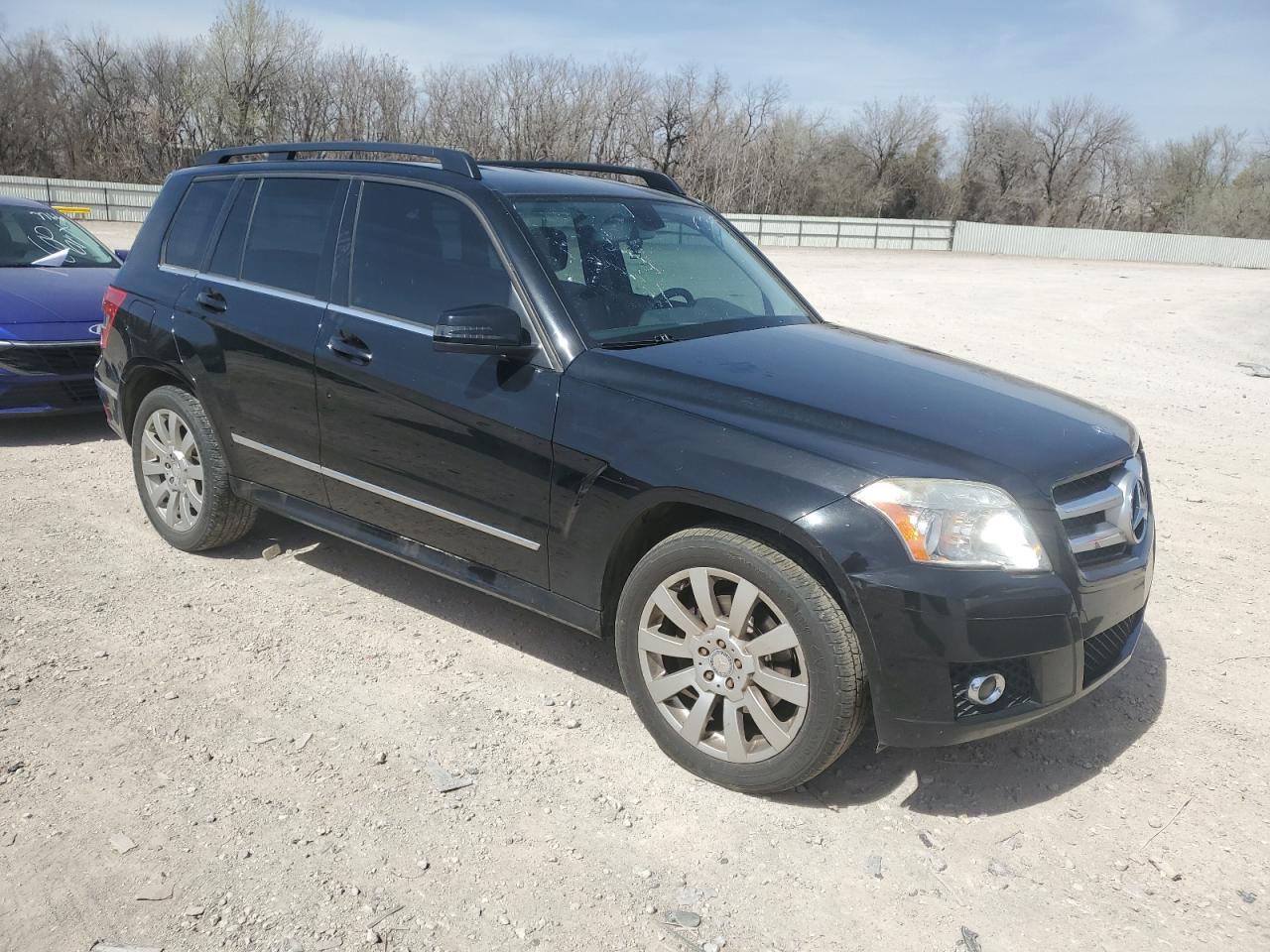 2011 Mercedes-Benz GLK-klasse VIN WDCGG8HB0BF619612 Copart auction photo, rear end / minor dent/scratches damage thumbnail 4