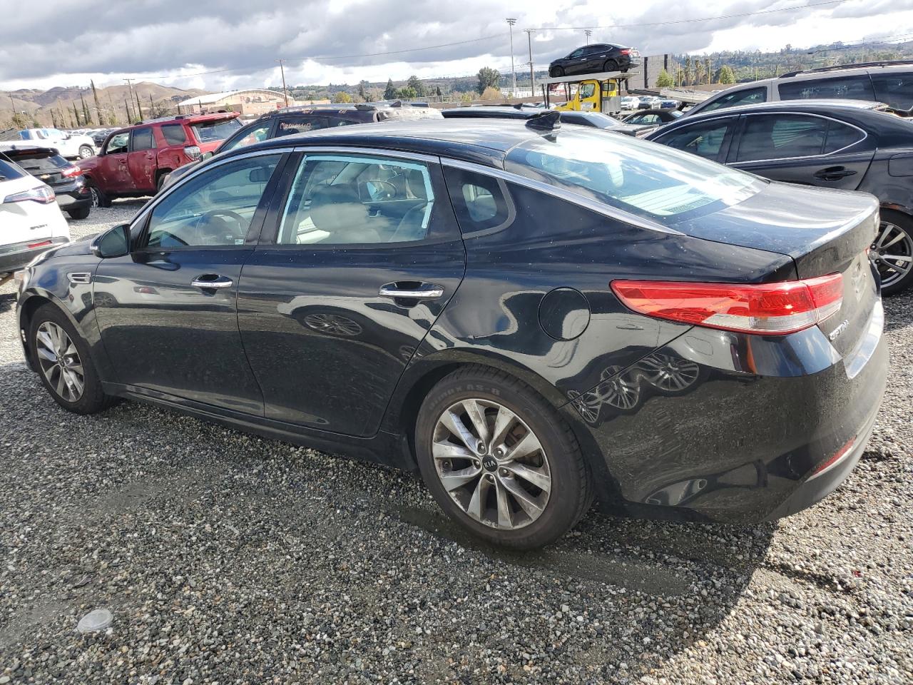 2016 KIA Optima VIN 5XXGU4L36GG075133 Copart auction photo, minor dent/scratches damage thumbnail 2