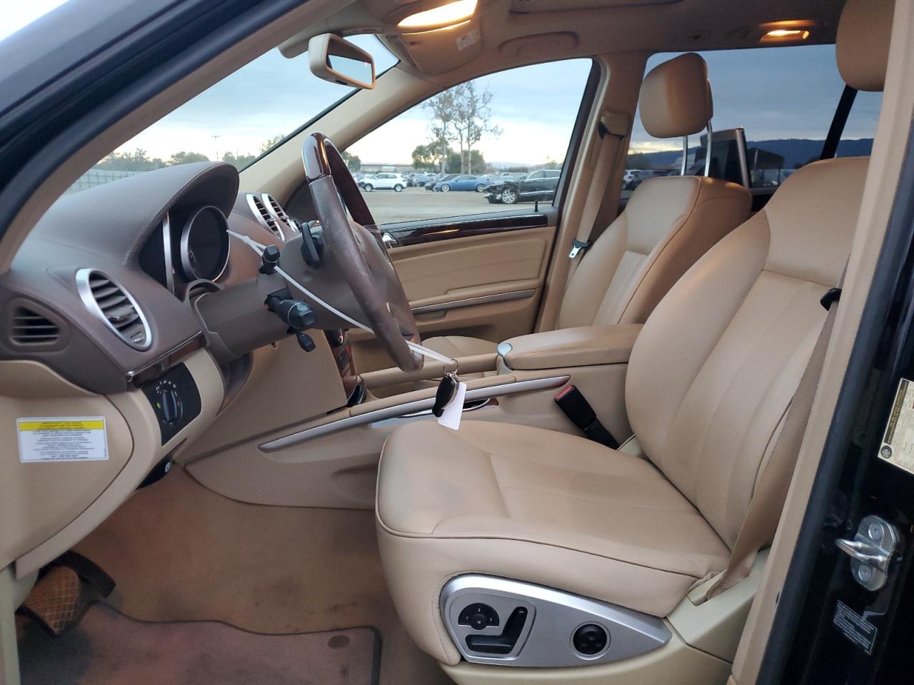 2012 Mercedes-Benz GL-klasse VIN 4JGBF7BE3CA787819 Copart auction photo, front end damage thumbnail 7