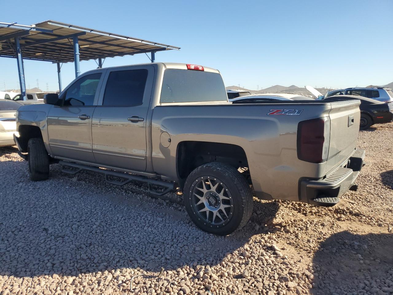 2017 Chevrolet Silverado VIN 3GCUKRECXHG218439 Copart auction photo, front end damage thumbnail 2
