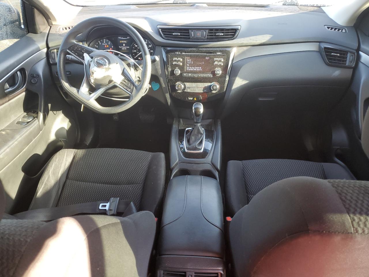 2017 Nissan Rogue VIN JN1BJ1CP0HW025688 Copart auction photo, front end / side damage thumbnail 8
