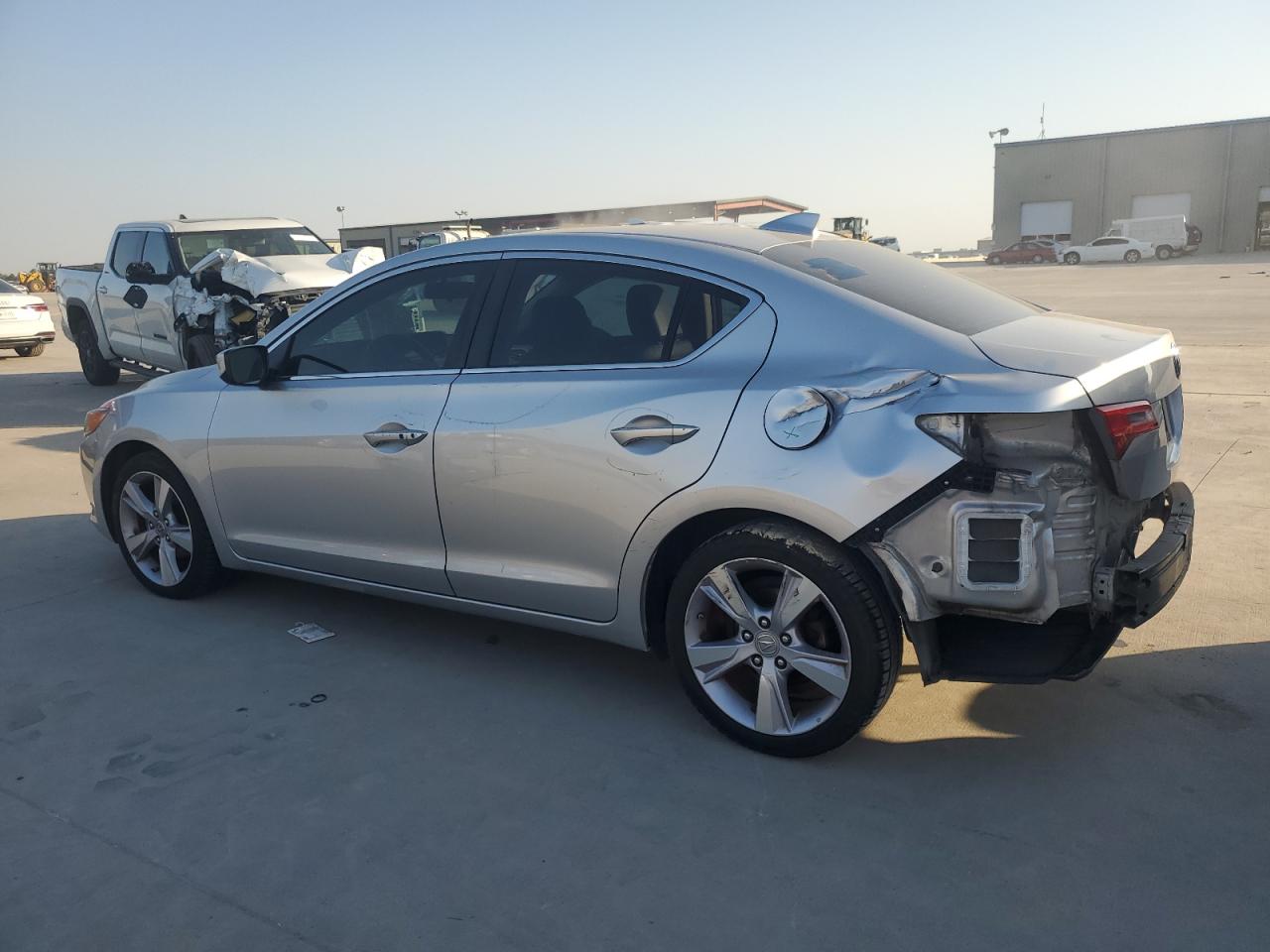 2015 Acura ILX VIN 19VDE1F34FE009772 Copart auction photo, rear end damage thumbnail 2