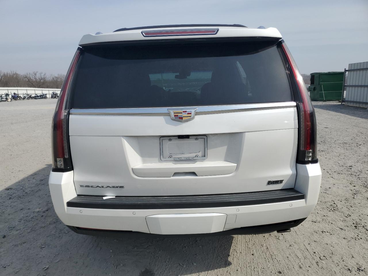 2018 Cadillac Escalade VIN 1GYS4DKJ5JR308637 Copart auction photo, side damage thumbnail 6