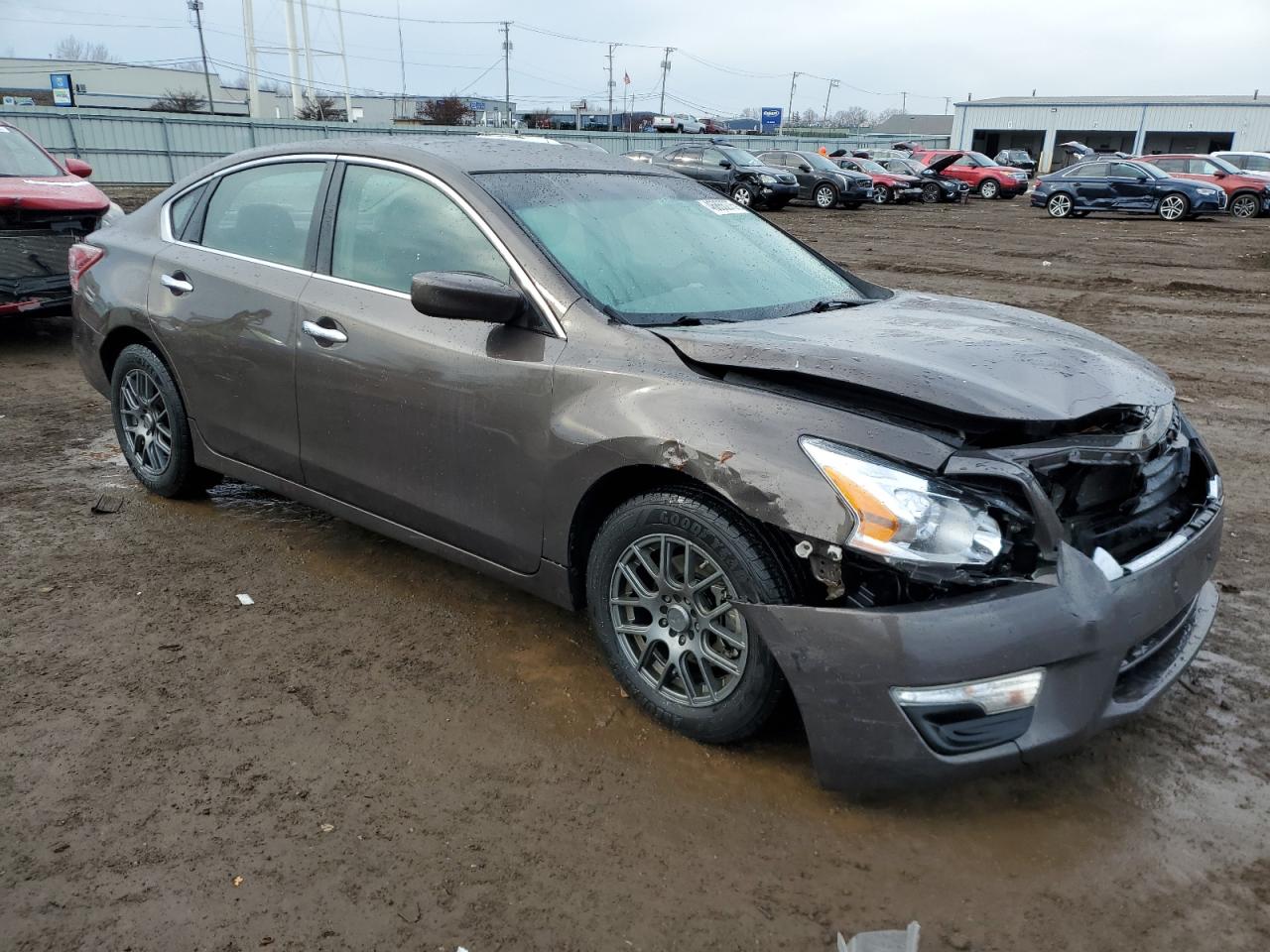 2013 Nissan Altima VIN 1N4AL3AP3DC263571 Copart auction photo, front end / side damage thumbnail 4