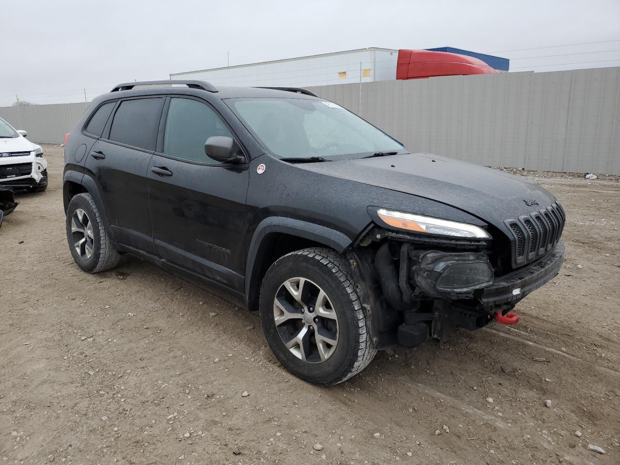 2016 Jeep Cherokee VIN 1C4PJMBS9GW128553 Copart auction photo, front end / undercarriage damage thumbnail 4