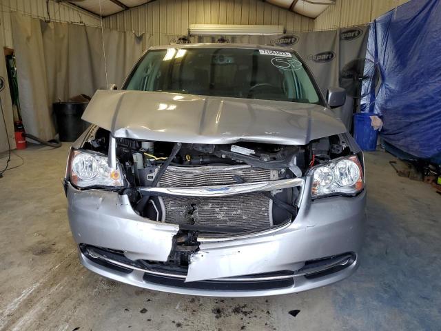 2016 Chrysler Town & Country VIN 2C4RC1BG3GR118509 Copart auction photo, front end damage thumbnail 5