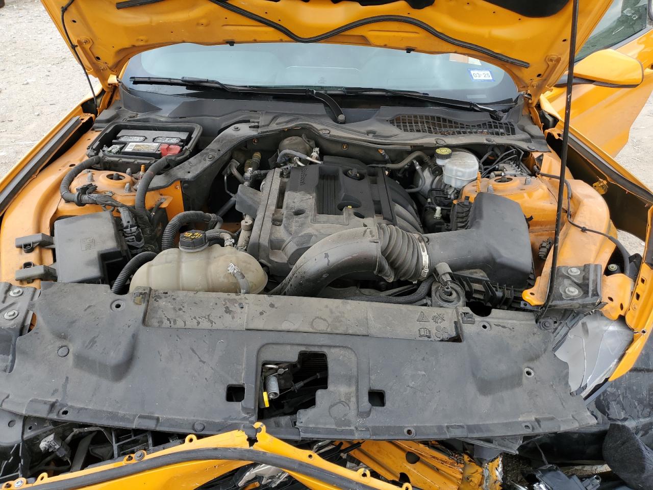 2019 Ford Mustang VIN 1FA6P8TH5K5105957 Copart auction photo, front end / minor dent/scratches damage thumbnail 12