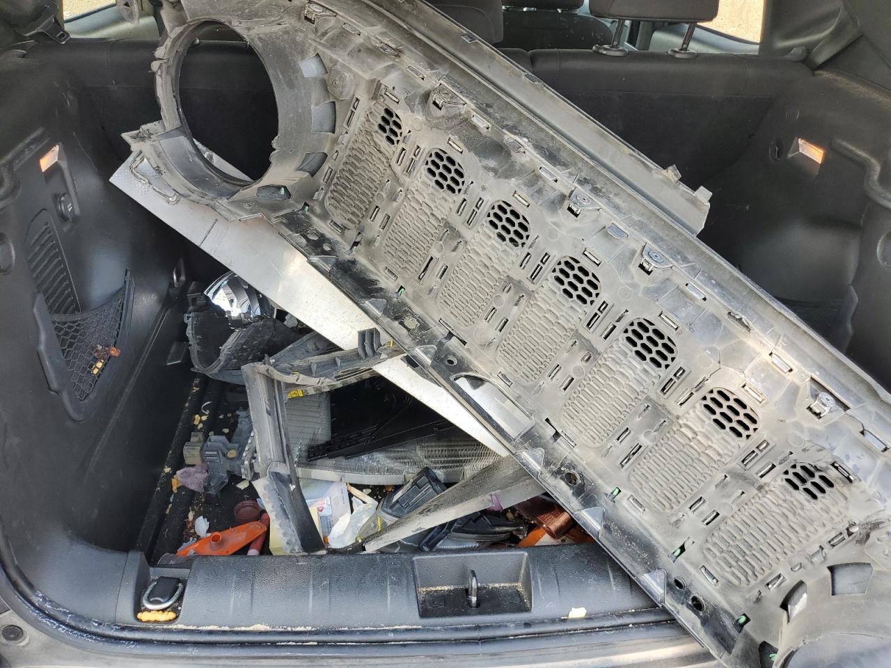 2017 Jeep Renegade VIN ZACCJAAB7HPF74214 Copart auction photo, front end / minor dent/scratches damage thumbnail 13