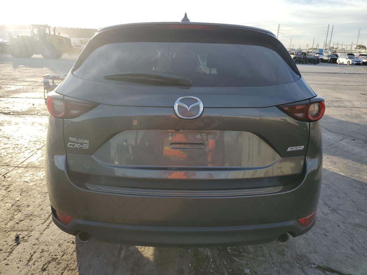 2019 Mazda CX-5 VIN JM3KFACM1K0662479 Copart auction photo, all over / minor dent/scratches damage thumbnail 6