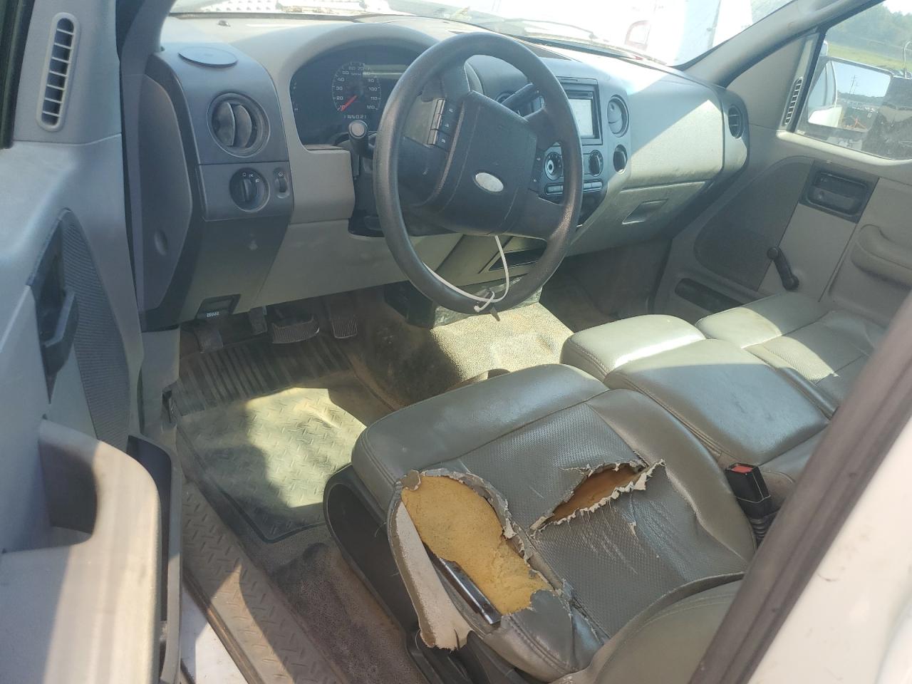 2007 Ford F-150 VIN 1FTRX12WX7FB87281 Copart auction photo, front end damage thumbnail 8