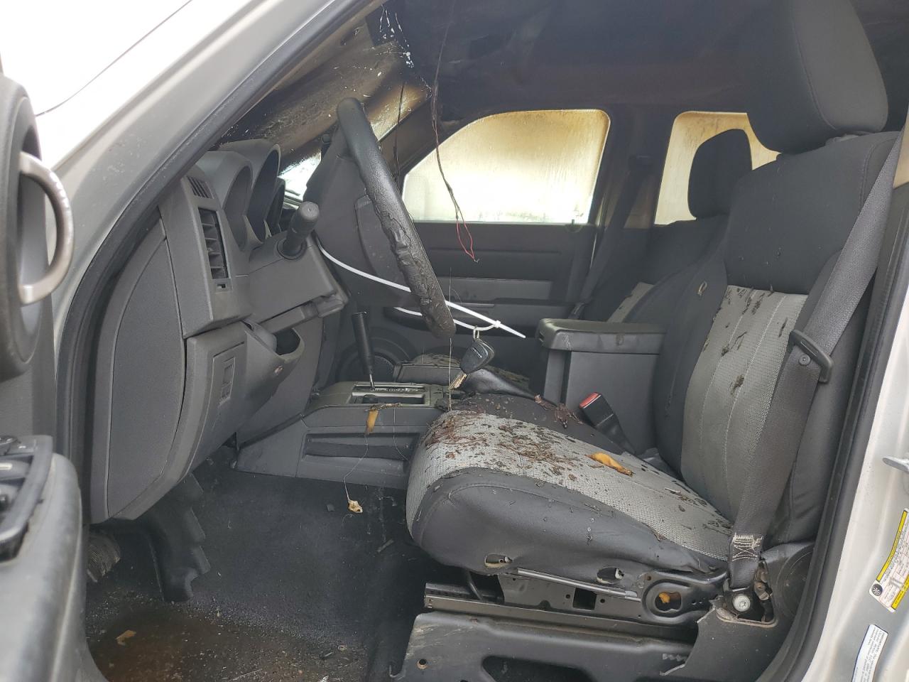 2008 Dodge Nitro VIN 1D8GU28K68W104944 Copart auction photo, burn damage thumbnail 7