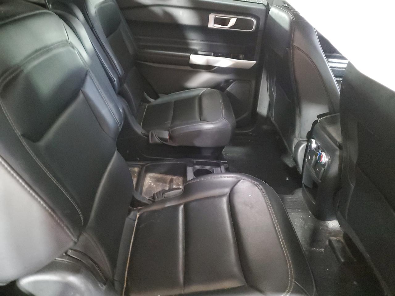 2021 Ford Explorer VIN 1FMSK8DH7MGB22543 Copart auction photo, side damage thumbnail 12