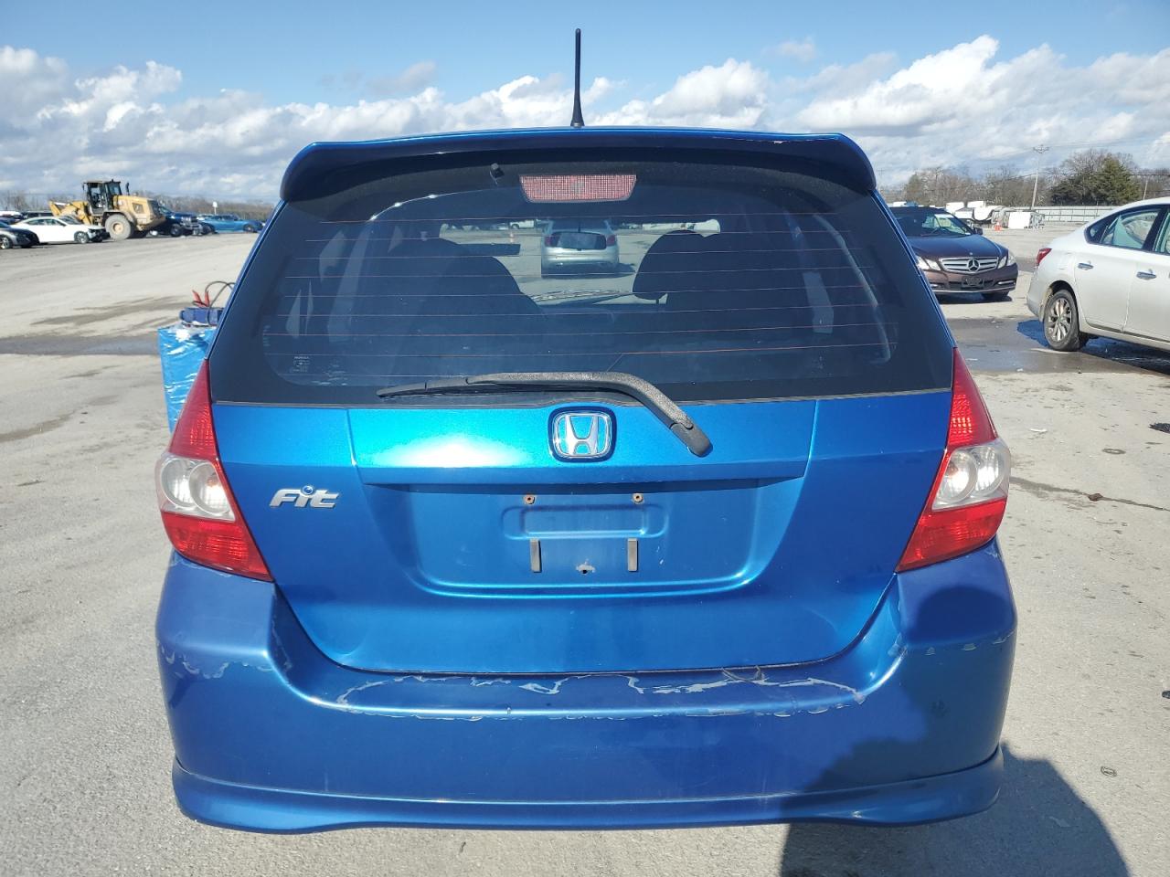 2007 Honda Fit VIN JHMGD386X7S055663 Copart auction photo, front end damage thumbnail 6