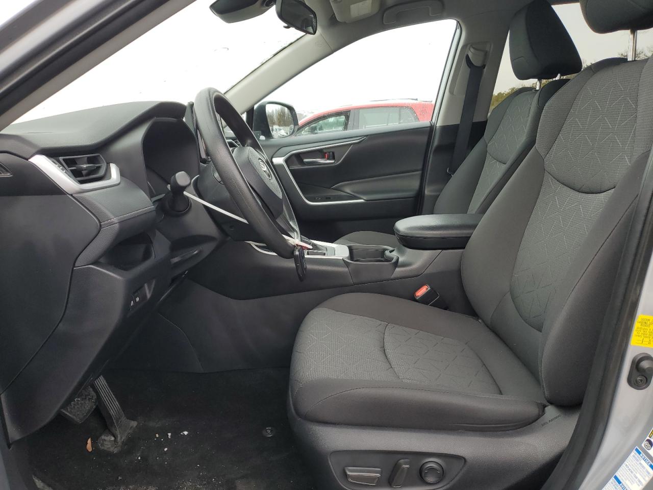 2021 Toyota RAV 4 VIN 2T3P1RFV2MC234534 Copart auction photo, missing/altered vin / vandalism damage thumbnail 7