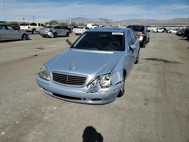 2000 Mercedes-Benz S-klasse VIN WDBNG70J4YA087862 Copart auction photo, front end / side damage thumbnail 11