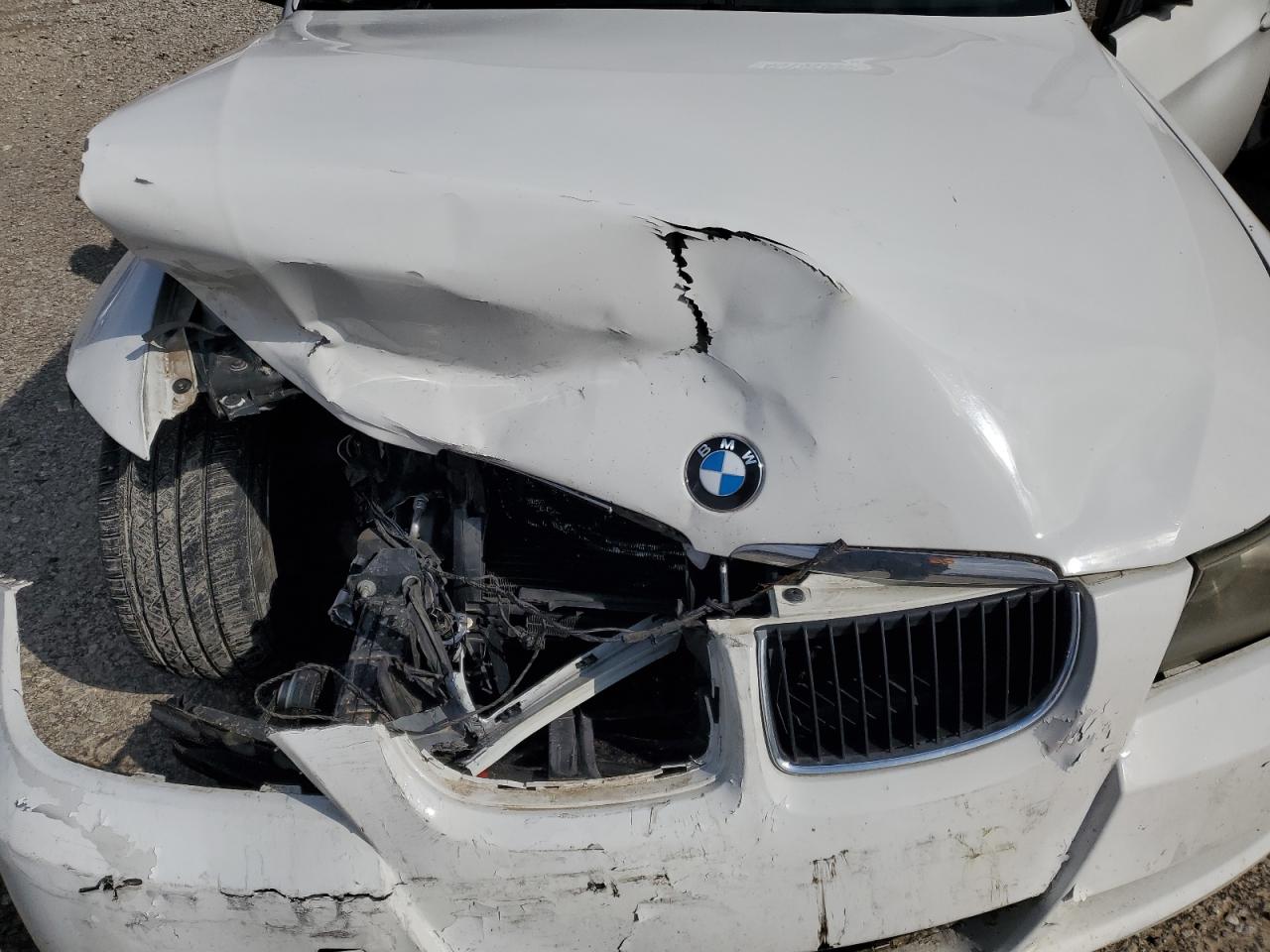 2007 BMW 3er VIN WBAVA33597KX76585 Copart auction photo, front end damage thumbnail 12