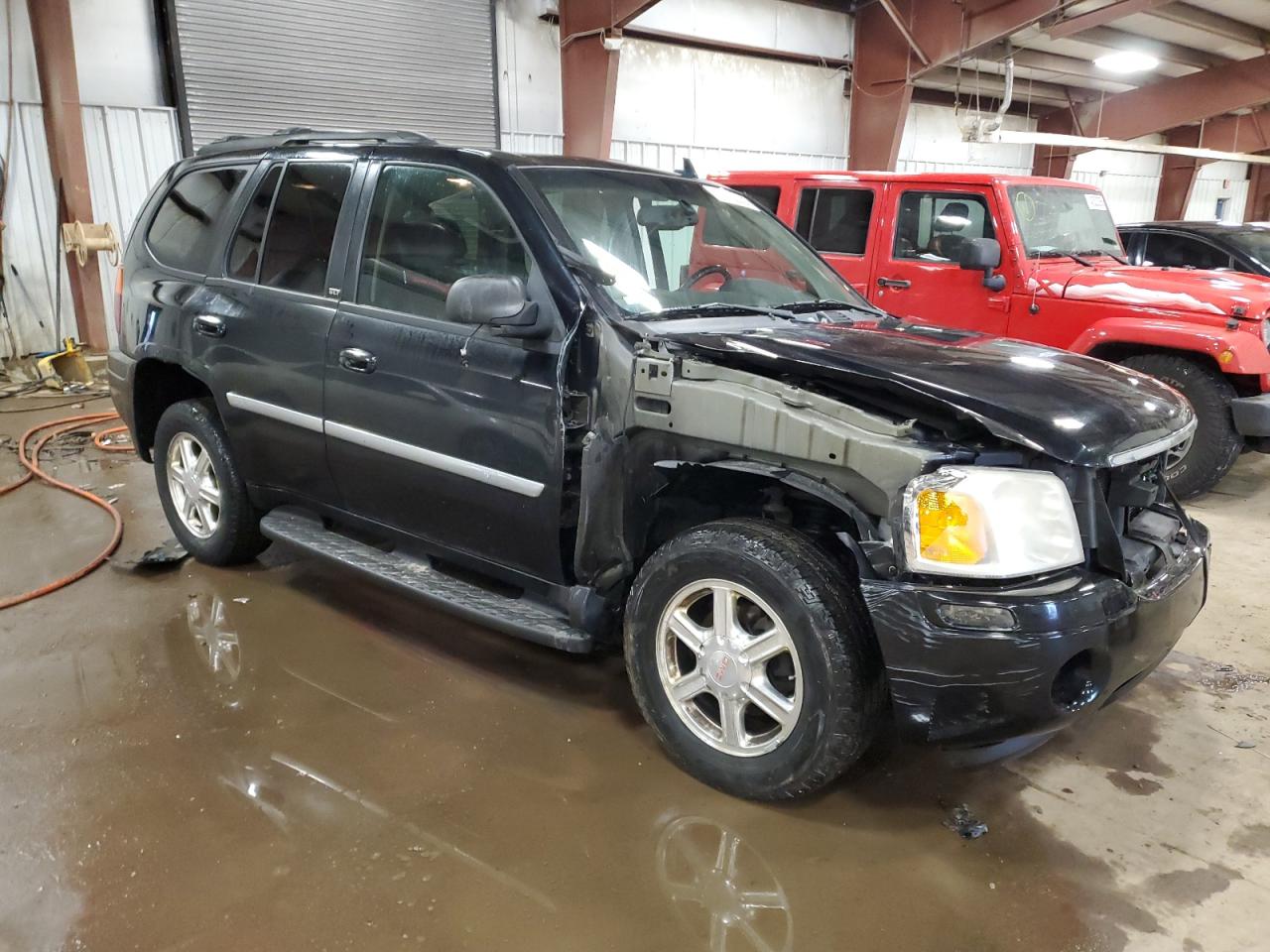 2007 GMC Envoy VIN 1GKDT13S472106434 Copart auction photo, front end / side damage thumbnail 4