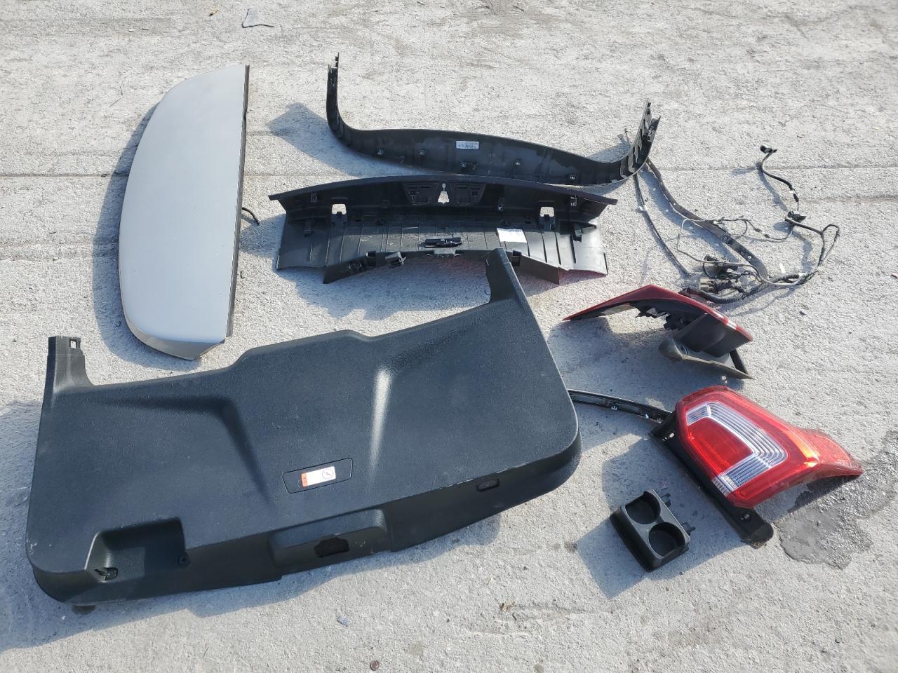 2017 Ford Explorer VIN 1FM5K8DH9HGD99018 Copart auction photo, rear end damage thumbnail 13