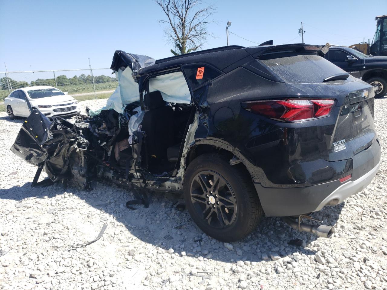 2020 Chevrolet Blazer VIN 3GNKBCRS4LS533725 Copart auction photo, all over / minor dent/scratches damage thumbnail 2