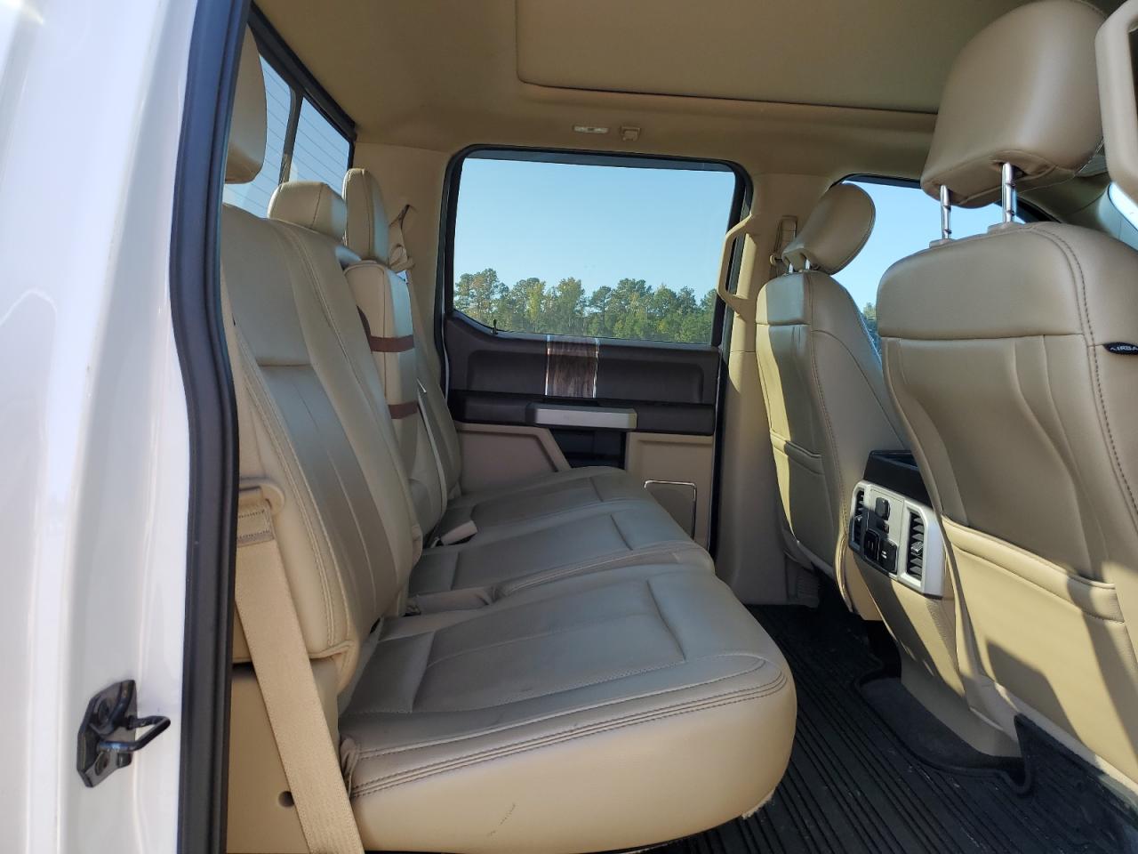 2018 Ford F-150 VIN 1FTEW1E55JKC06600 Copart auction photo, rear end damage thumbnail 10