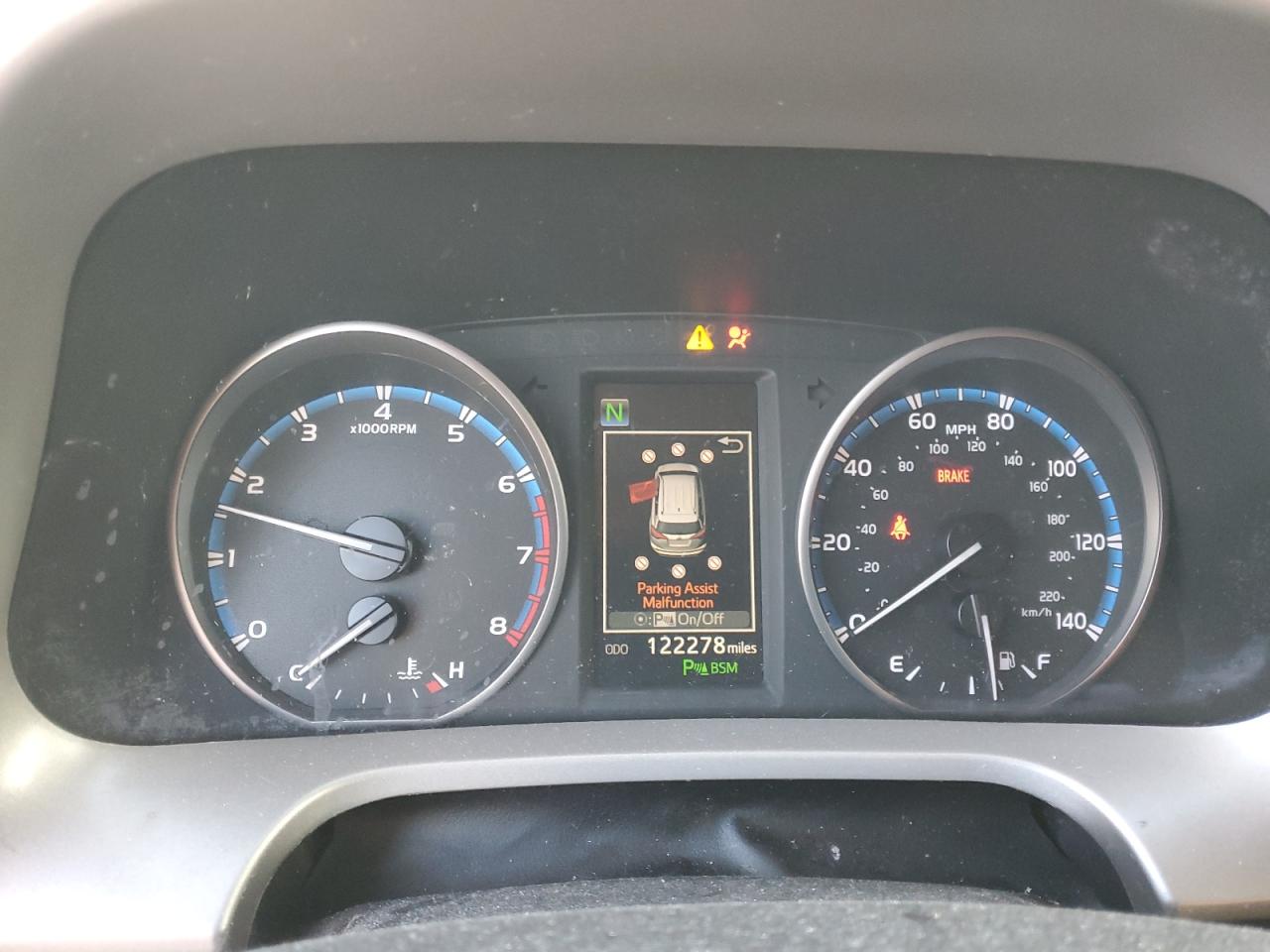 2018 Toyota RAV 4 VIN 2T3RFREVXJW737945 Copart auction photo, front end damage thumbnail 9