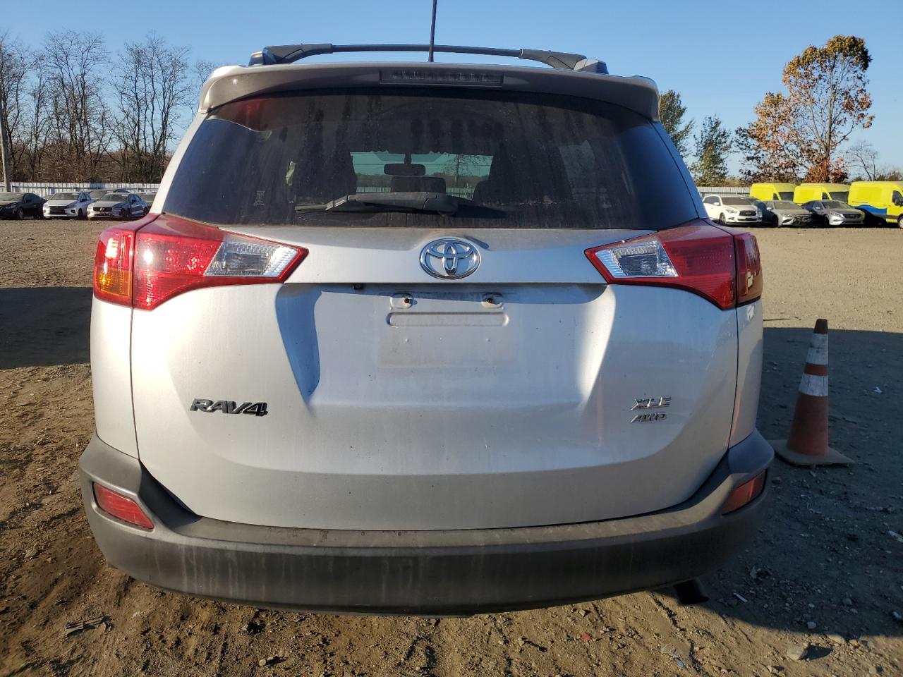 2013 Toyota RAV 4 VIN JTMRFREV4DD015338 Copart auction photo, front end damage thumbnail 6