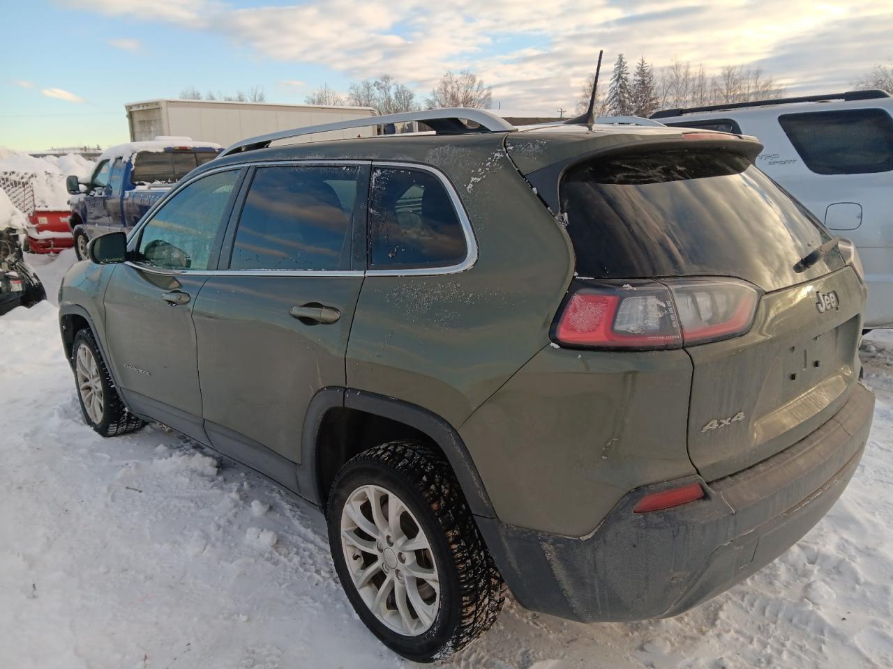 2019 Jeep Grand Cherokee VIN 1C4PJMCB3KD174656 Copart auction photo, front end damage thumbnail 2