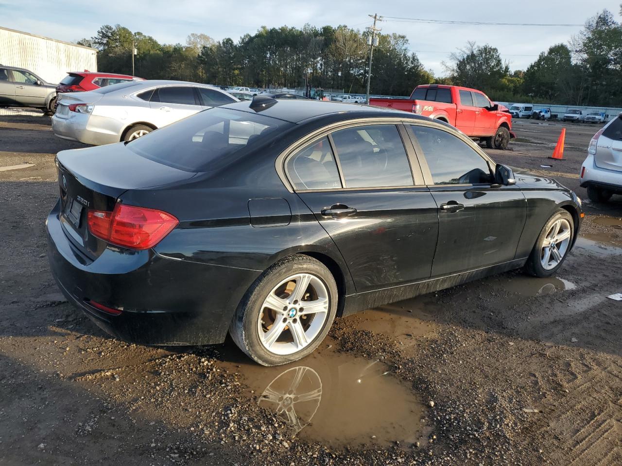 2014 BMW 3er VIN WBA3B1G59ENT01310 Copart auction photo, water/flood damage thumbnail 4